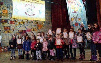 Конкурсът „Звезден сблъсък“ се организира от сдружение „Елита” с подкрепата на Община Велико Търново.